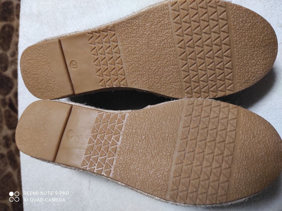 Еспадрильї жіночі