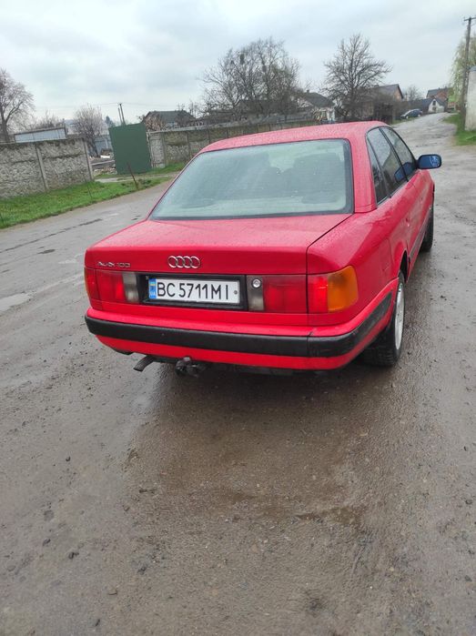 Продам Ауді 100 С4