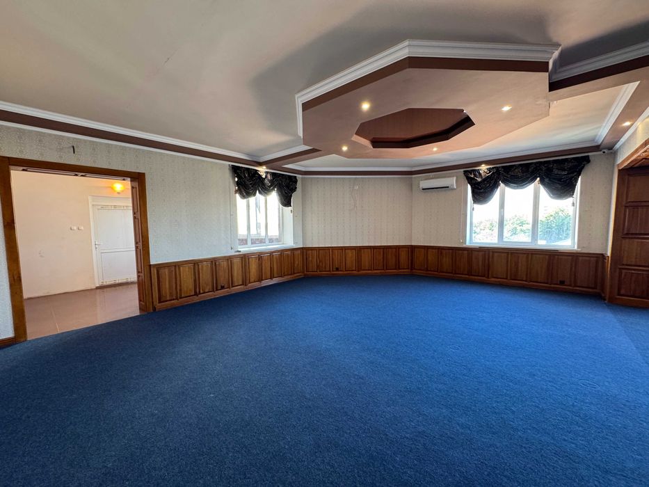 Комерційне приміщення в БЦ по вул. Пастерівська