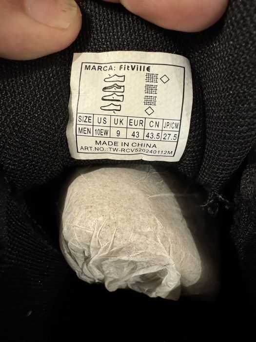 Sapatilhas novas pretas 43 - Fit Ville