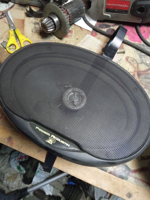 Колонки автомобільні