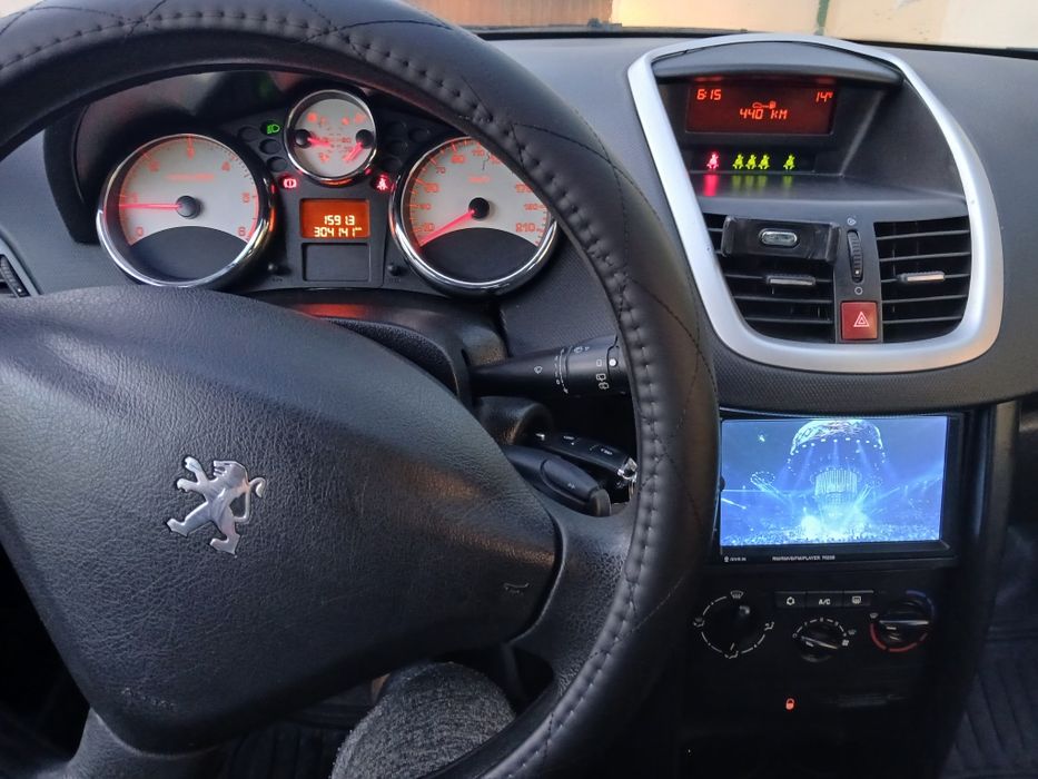 Peugeot 207 TDI, 2006 económico