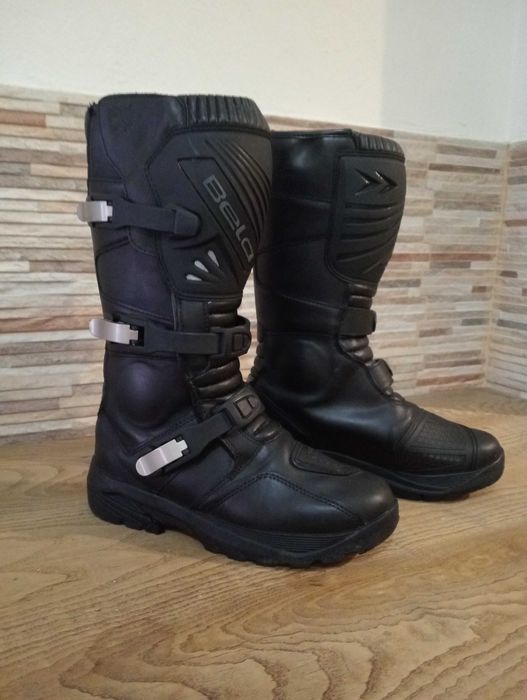 Vendo botas motard em couro