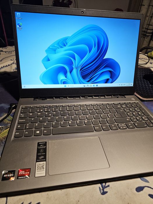 Portátil Lenovo slim ideapad 3 Windows 11 e office