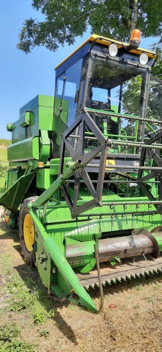 Продам  комбайн комбайна