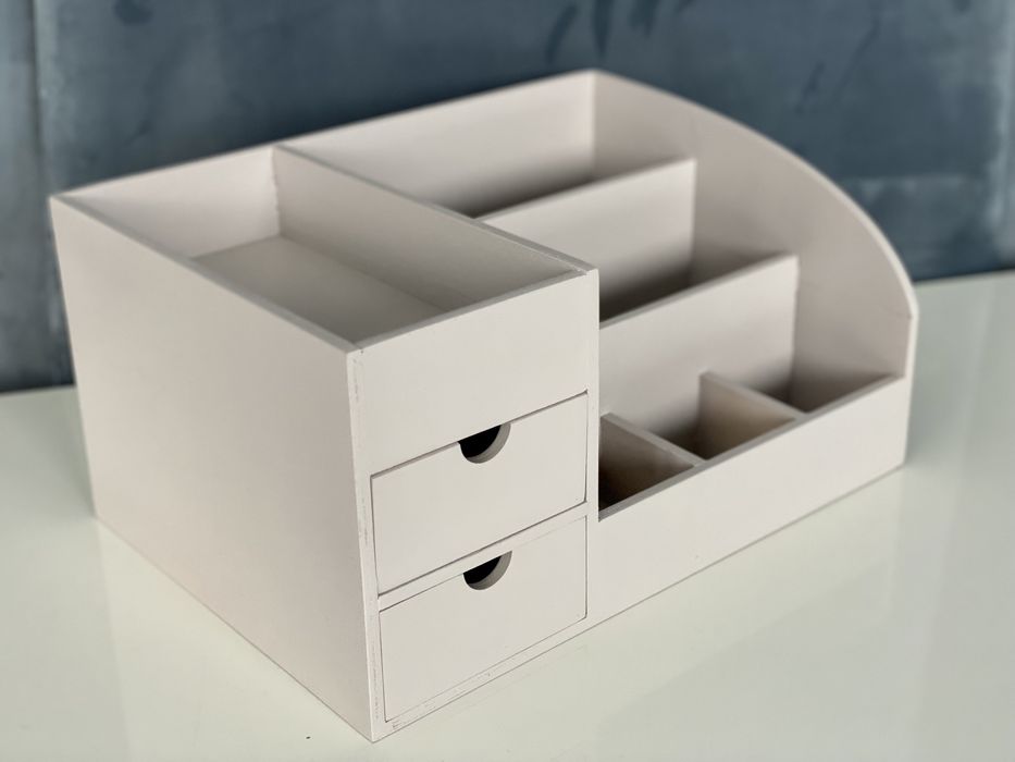 Органайзер під косметику