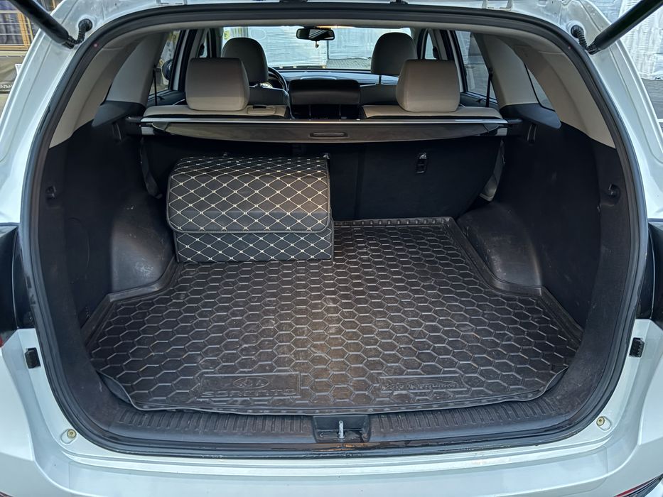 Kia Sorento 2018 VIN KNAPH81BDJ5447839 фото оголошення 9 з 18