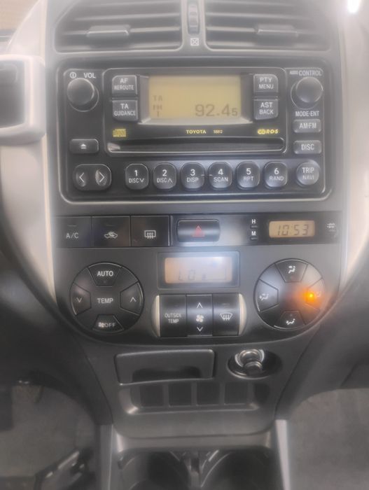 Radio Toyota RAV4 orginalne OEM