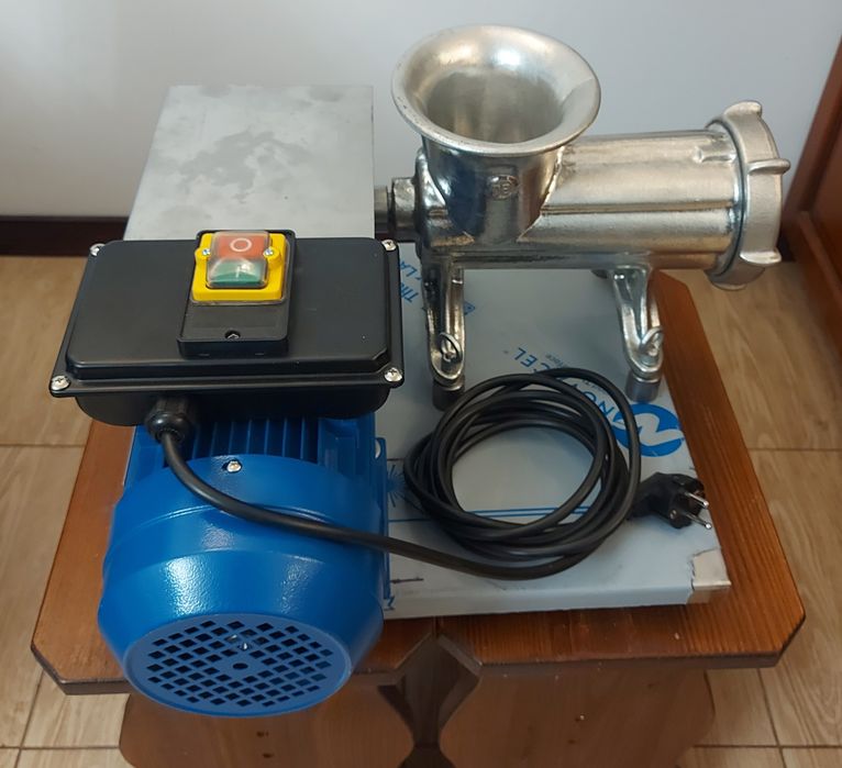 Maszynka do mięsa Alfa 32