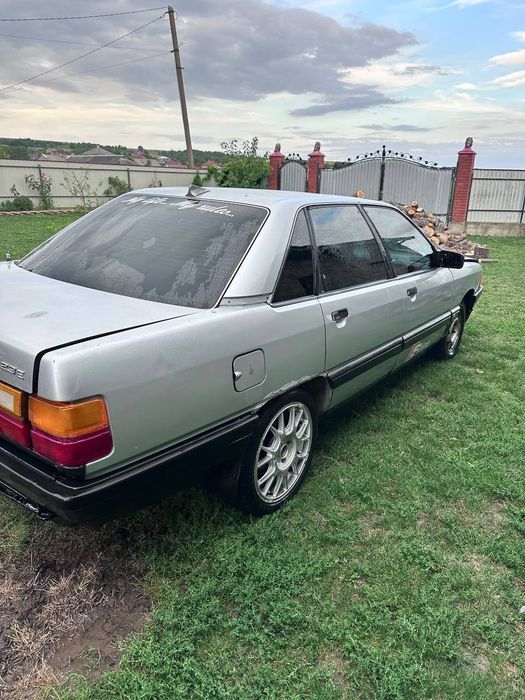 Audi 100 c3 2.3 e терміново