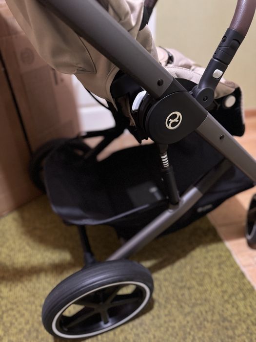 Cybex Balios S Lux 2в1 2025 рік, оновлена рама Beige