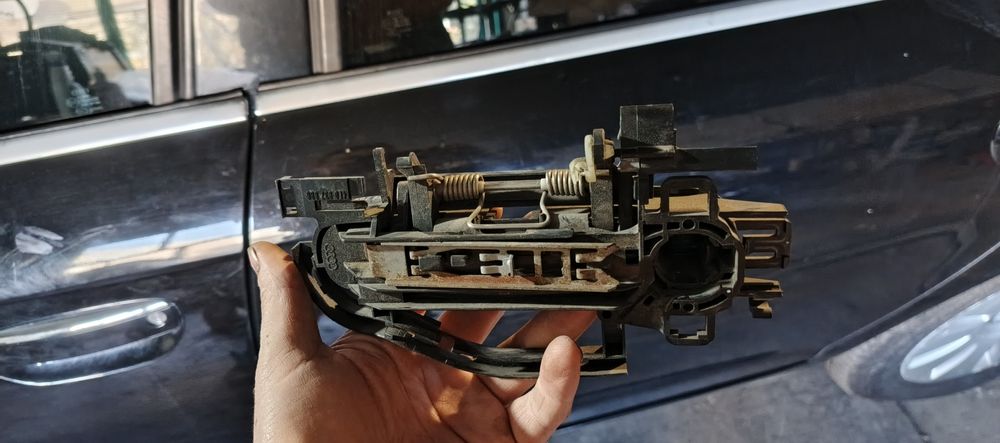 Ручка Ауди а6с6 недорого