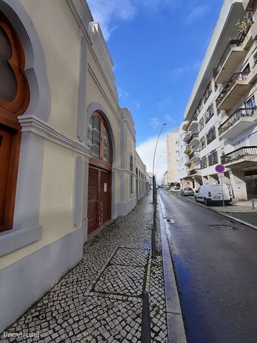 T3 no centro do Barreiro com terraço