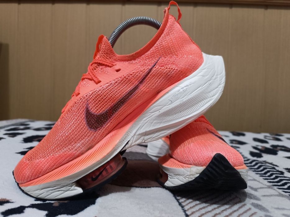 Nike AirZoom C19925-800