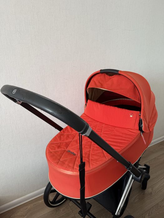 Cybex Priam 2 в 1, Silver шасі, 2021 рік