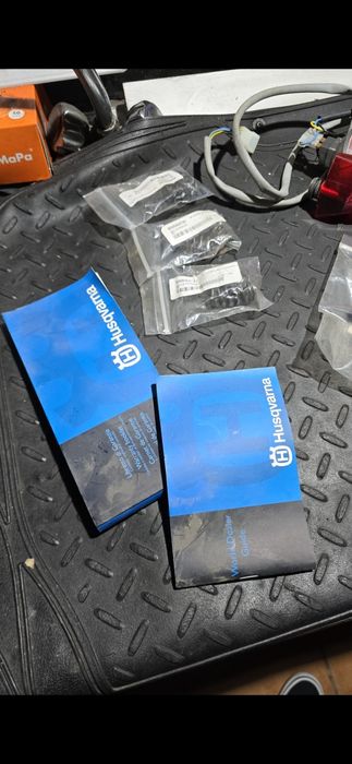 Akrapovic mt07 traver 7 /  ktm 390 / Peças tenere 700 600/ Husqvarna