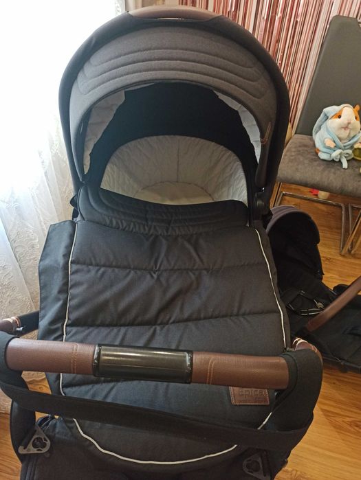 Продам carrello Epica 2в1,