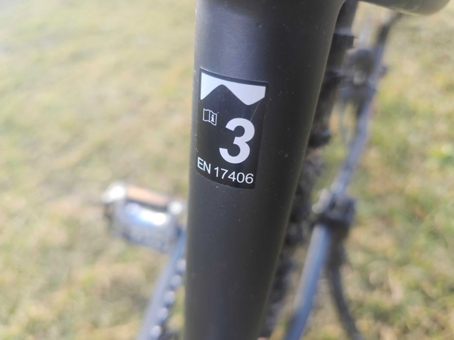 rower górski Mustang M8 niewielki przebieg stan jak nowy