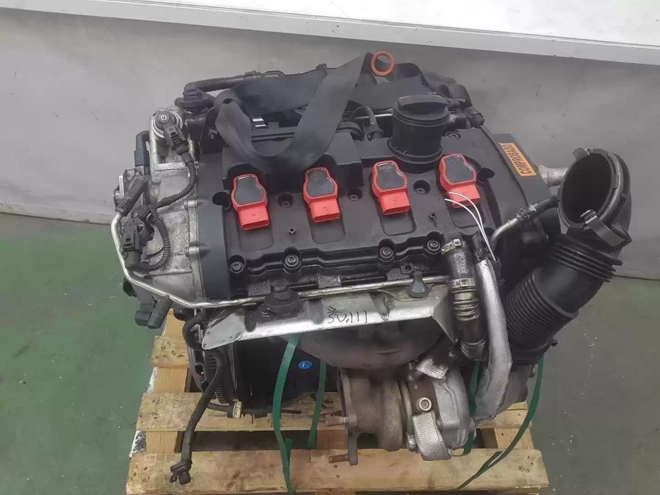 Motor  Audi A3 S3 265Cv Refª:cdl