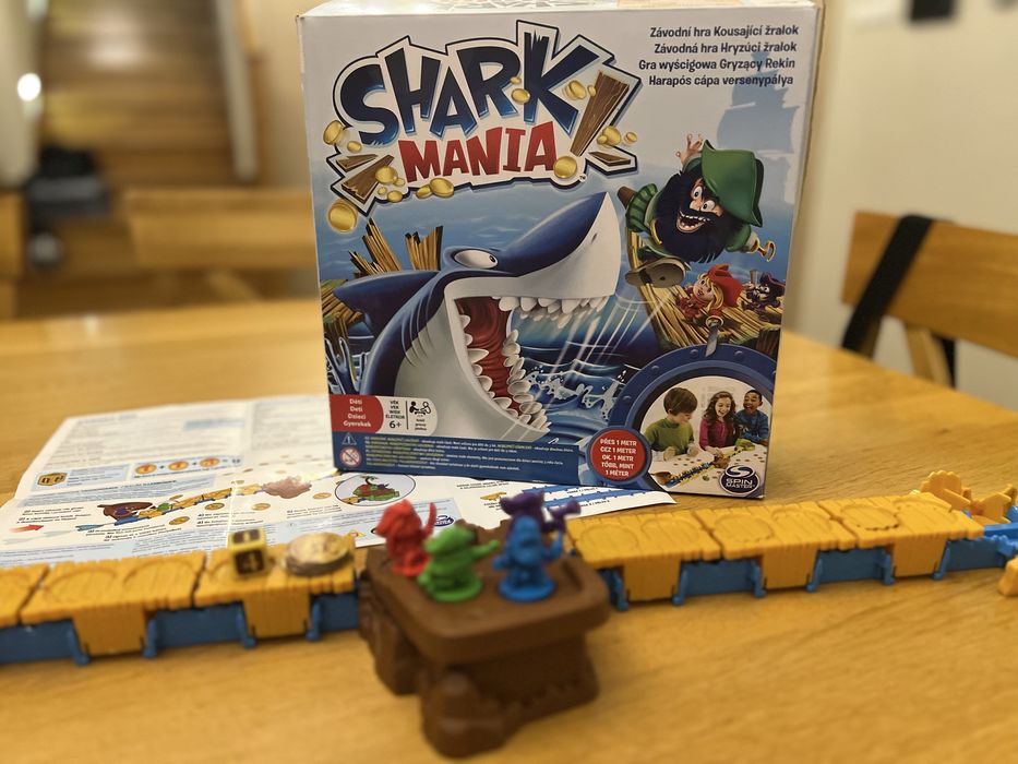 Gra planszowa Shark Mania