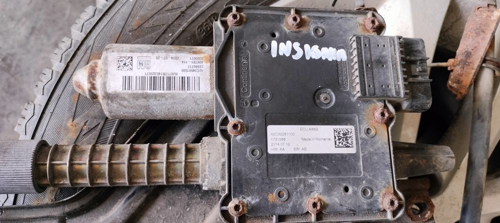 Hamulec ręczny elektryczny Opel Insignia Zafira B Astra J Meriva B