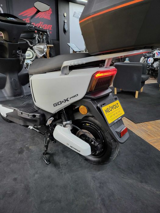 Moto Elétrica Neovolt GO-X Pro 72v ( sem carta )