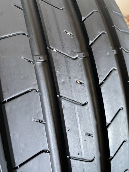 1шт 99% 25год 225/40R19 Pirelli PZero PZ4
