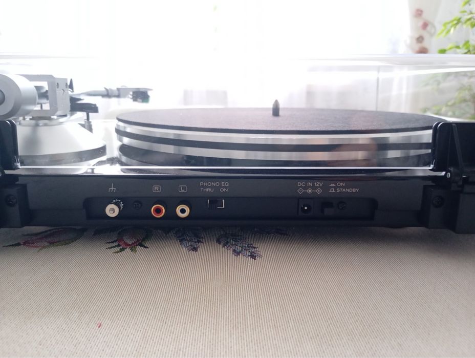 Вініловий програвач Teac TN-3B-SE/B
