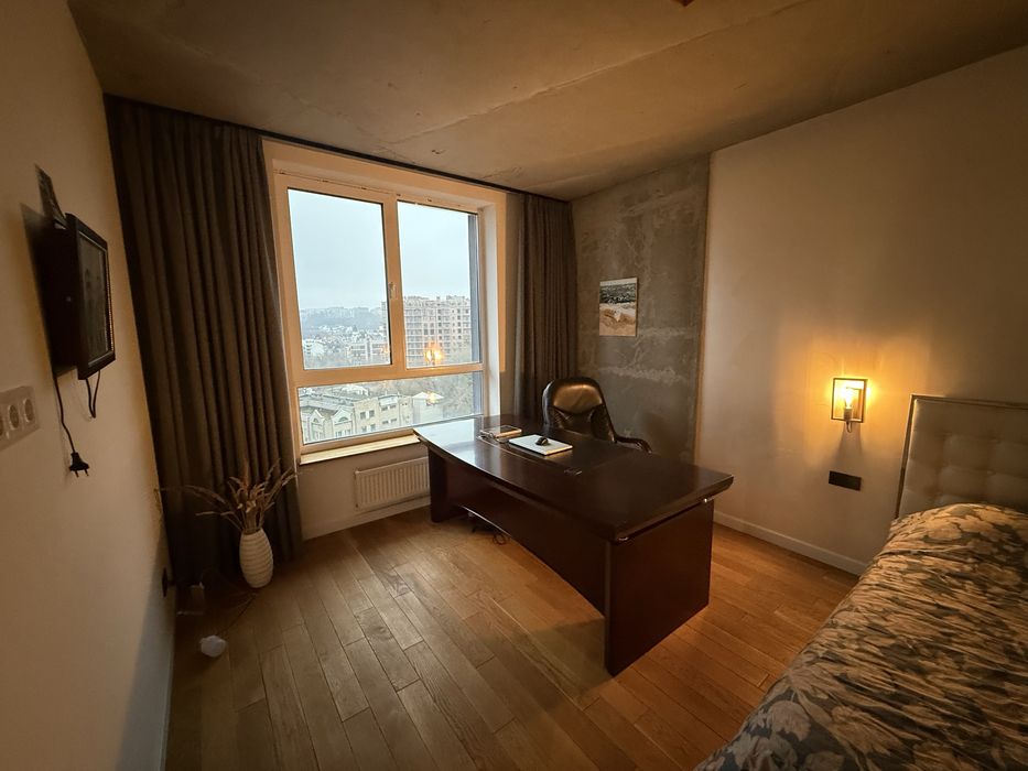 Продаж 2к квартира з ремонтом в ЖК Podil Plaza Поділ Плаза БЕЗ комісії