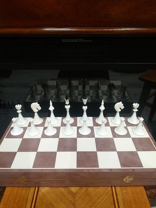 Продам шахматы!!!