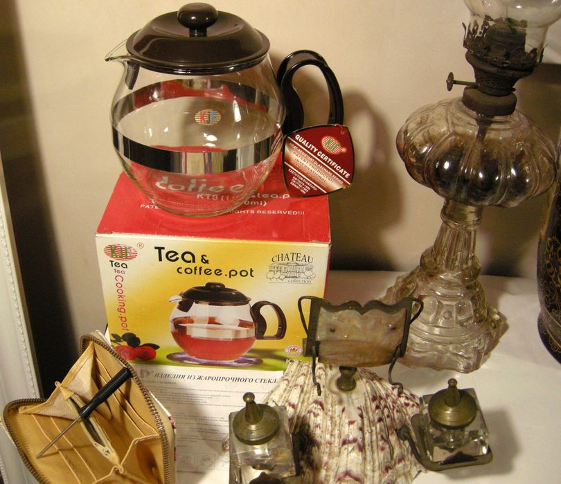 посуда статуэтки бижутерия калькулятор знаки набор письменный 1914года