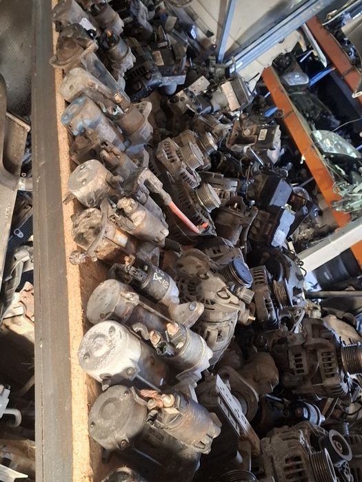 Тойота авенсіс 2,2  Стартер Рав 4 2,2