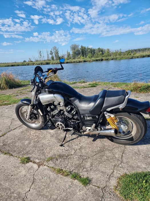 Yamaha V-MAX 1200