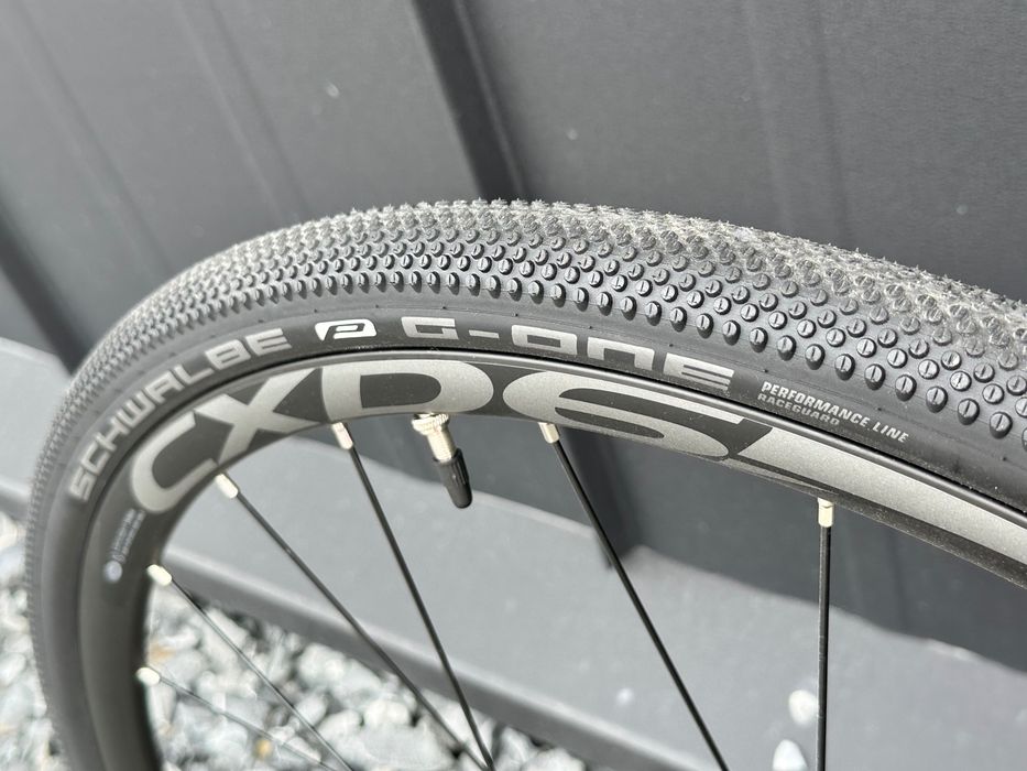 Piękny nowy rower Gravel Serious grupa sram