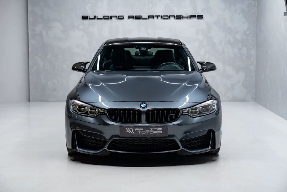 BMW M4 Auto
