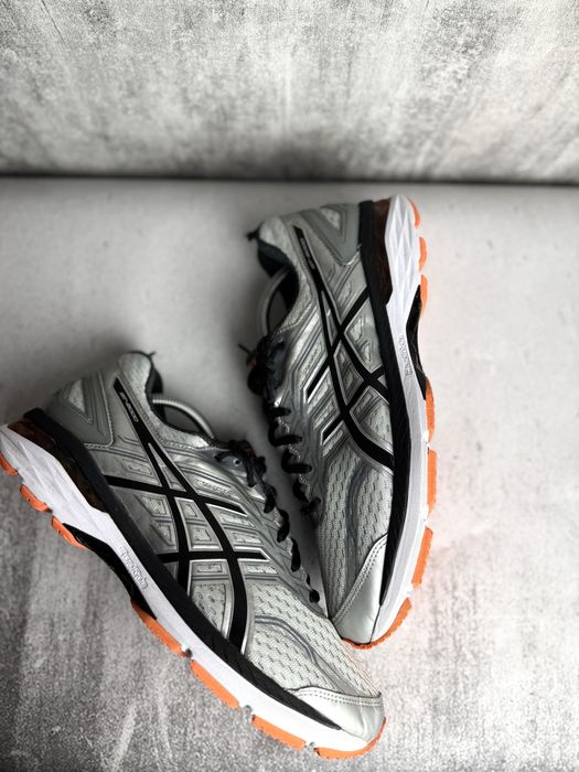 Кросівки чоловічі Asics GT-2000 5 46(29)