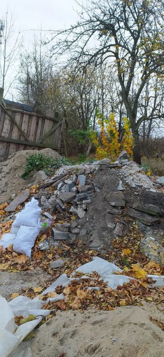 Oddam gruz zmieszany z ziemią