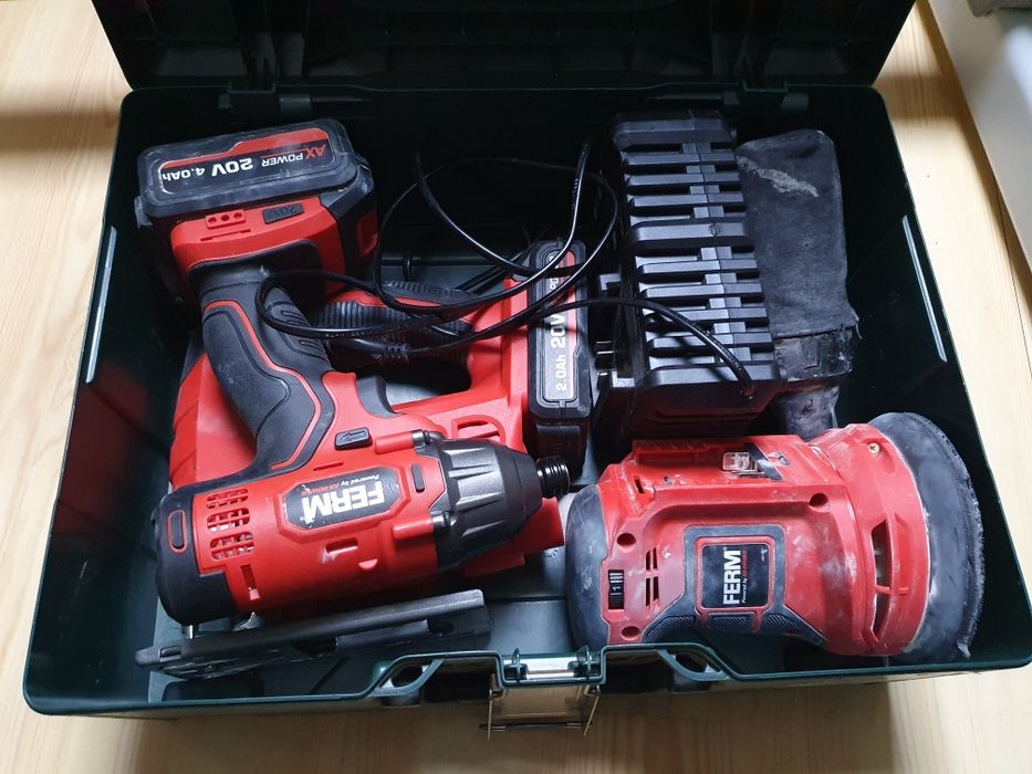 elektronarzędzia akumulatorowe ferm  bosch wiertarka zestaw