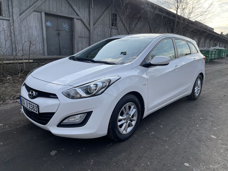 Hyundai i30 1,6 benzyna 2015r led