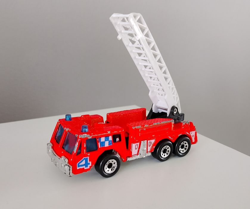 Matchbox Fire Engine stary resorak