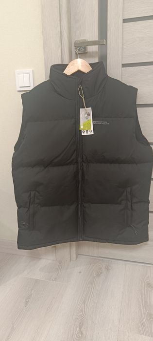 Жилетка чоловіча