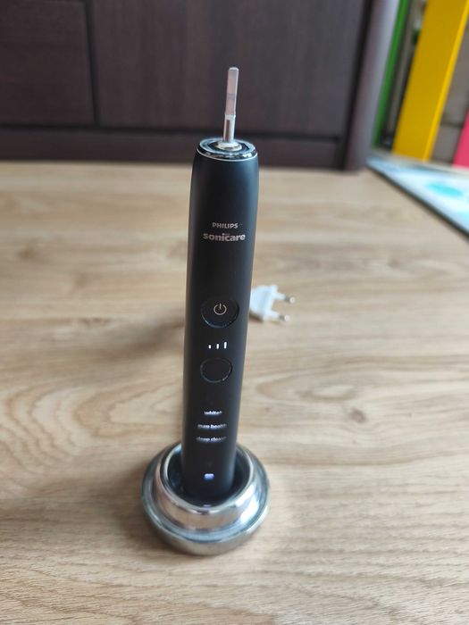 Philips Sonicare DiamondClean 9000 (HX9918)