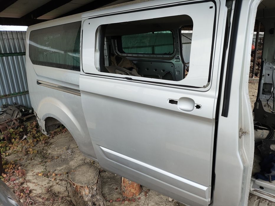 Ford Custom Torneo 2013-2023 двері права сторона