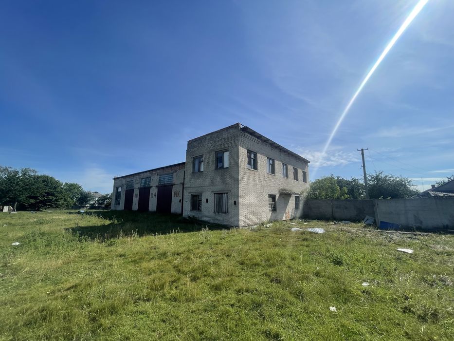 Продається будівля 478квадратів