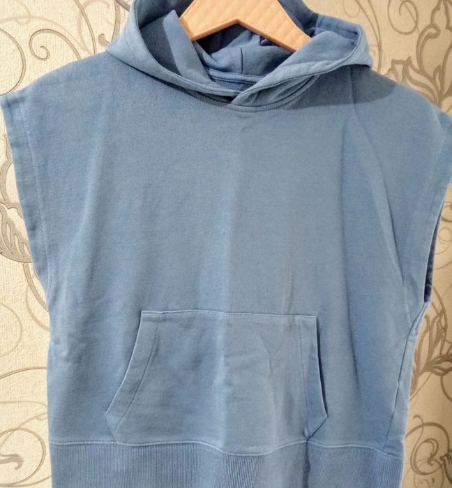 Кофта , Безрукавка, Жилетка на девочку