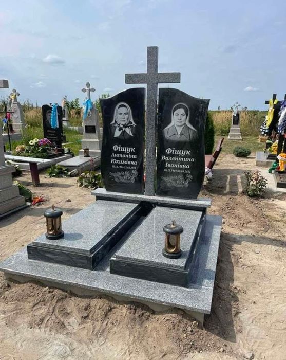 Пам'ятники з граніту