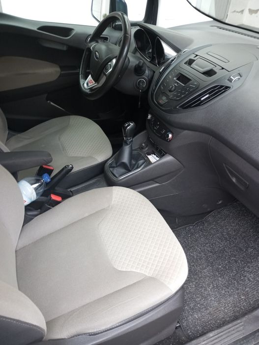 Ford Courier como nova