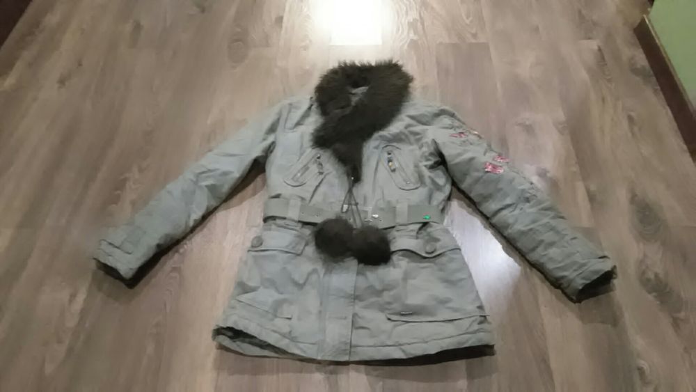 House oryginalna parka khaki rozm.38 zima wyszywana
