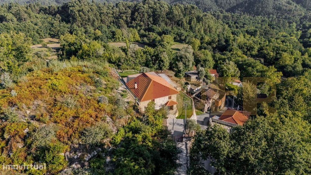 Postimão, Vieira do Minho – Moradia rustica exclusiva e sofisticada