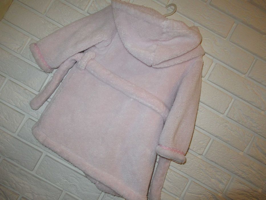 Ciepły szlafrok Jasper Jordan dla dziewczynki 12/18 mies